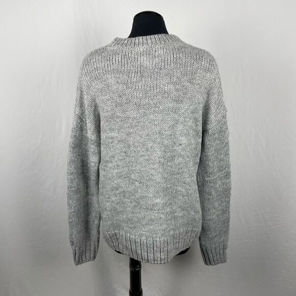 Pink By Victoria’s Secret Gray Knit Crew Neck Sweater - Women’s M - Picture 2 of 9